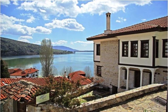 Vergoula'S Mansion Kastoriá Eksteriør bilde